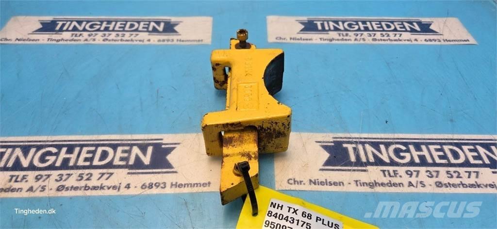 New Holland TX68 Διαστρωτήρες άμμου και αλατιού