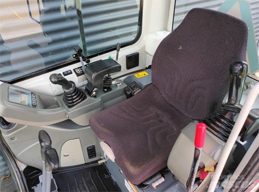 Takeuchi tb216 Εκσκαφάκι (διαβολάκι) < 7t