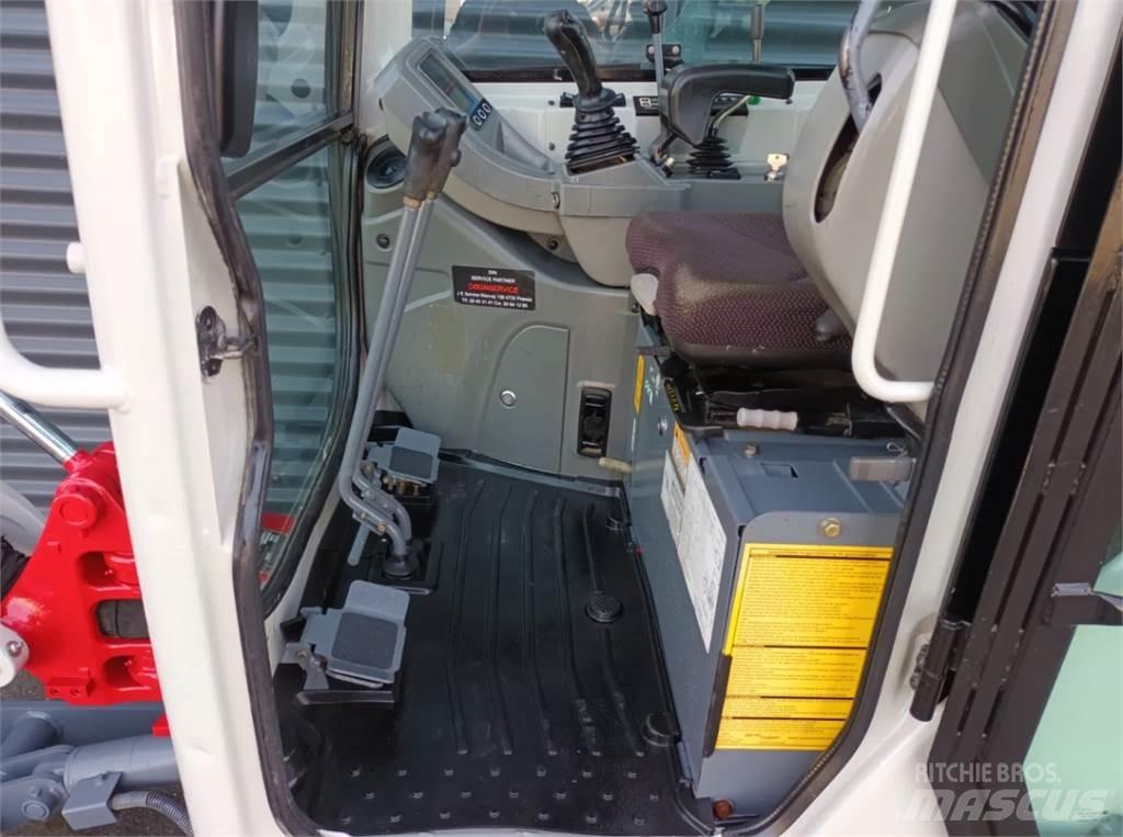 Takeuchi tb216 Εκσκαφάκι (διαβολάκι) < 7t