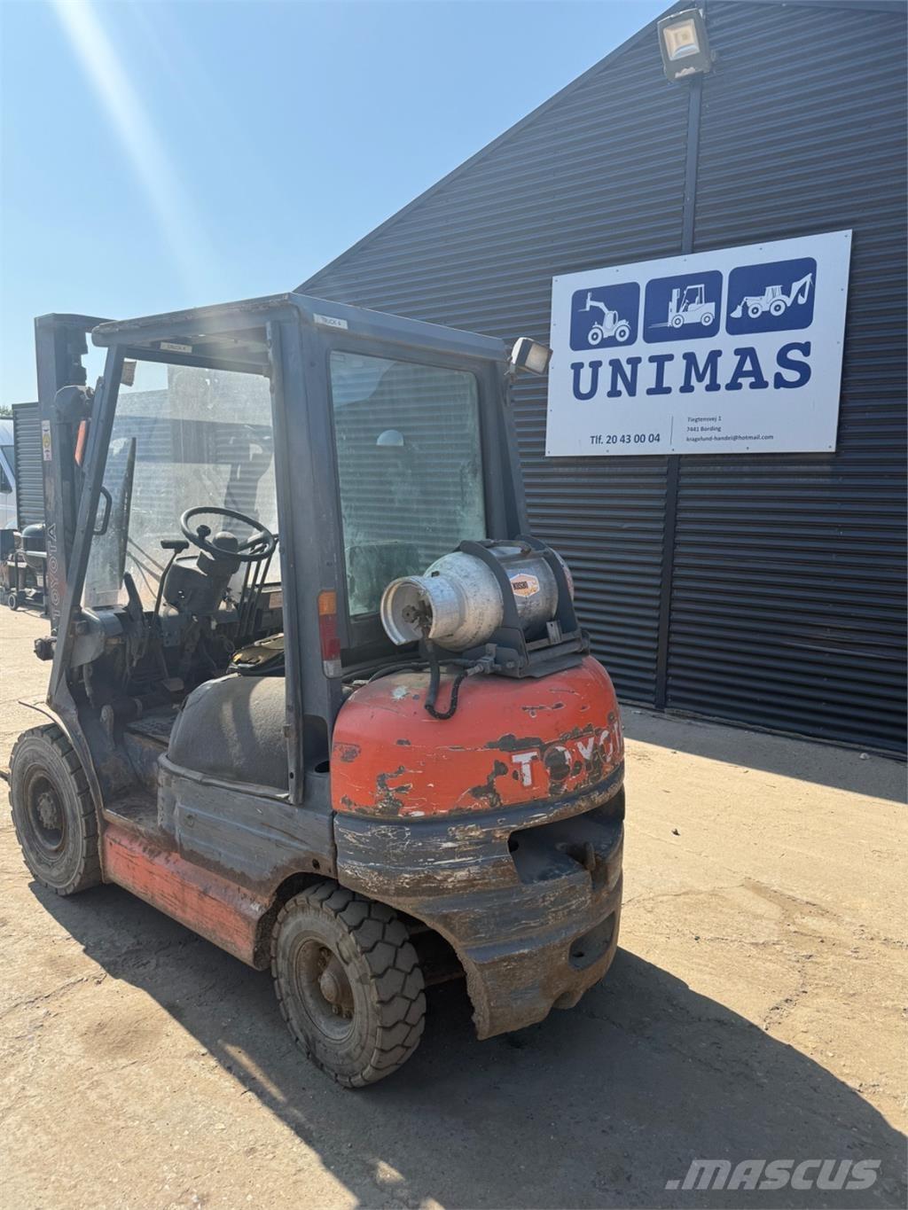 Toyota FG25 Περονοφόρα ανυψωτικά κλαρκ με φυσικό αέριο LPG