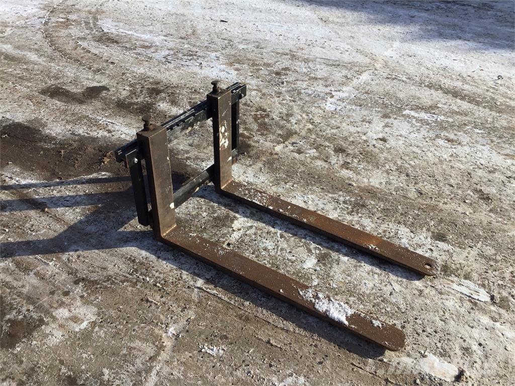 Universal  Δικράνες