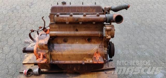 Valmet 411BL Κινητήρες