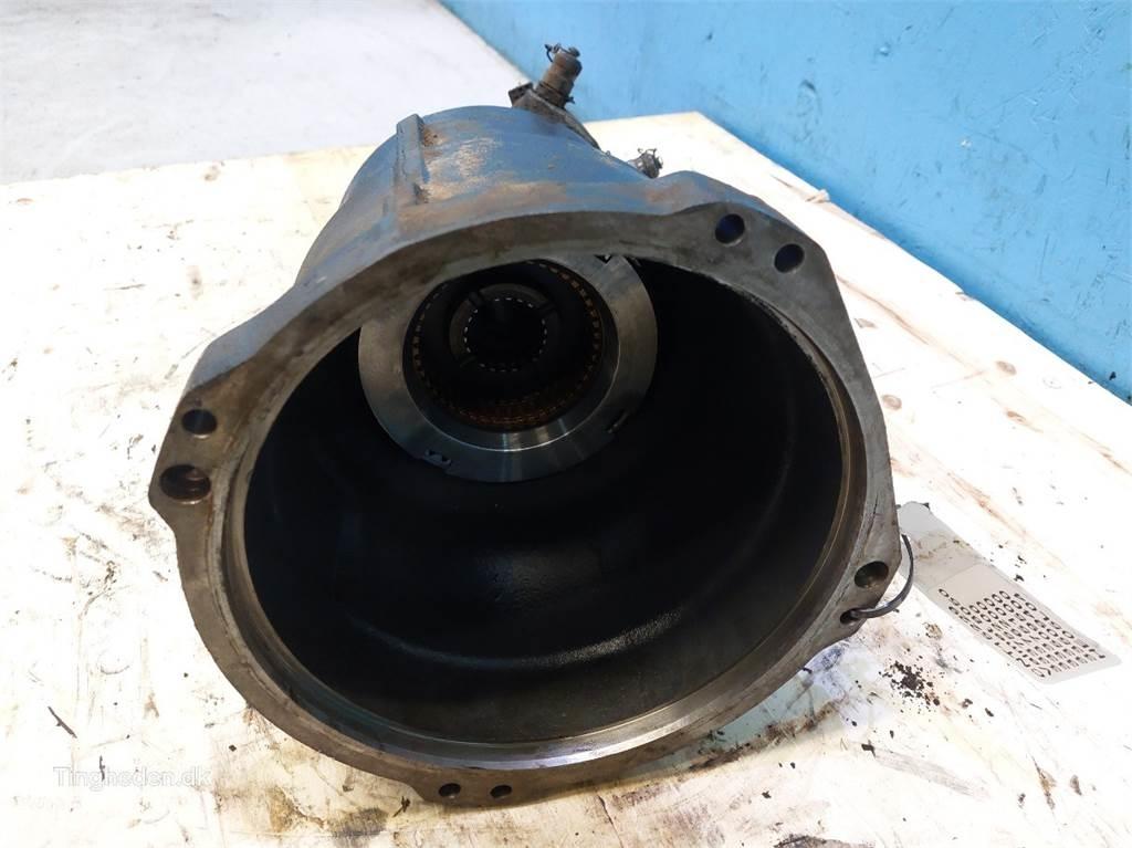 Valmet 8050 Μετάδοση