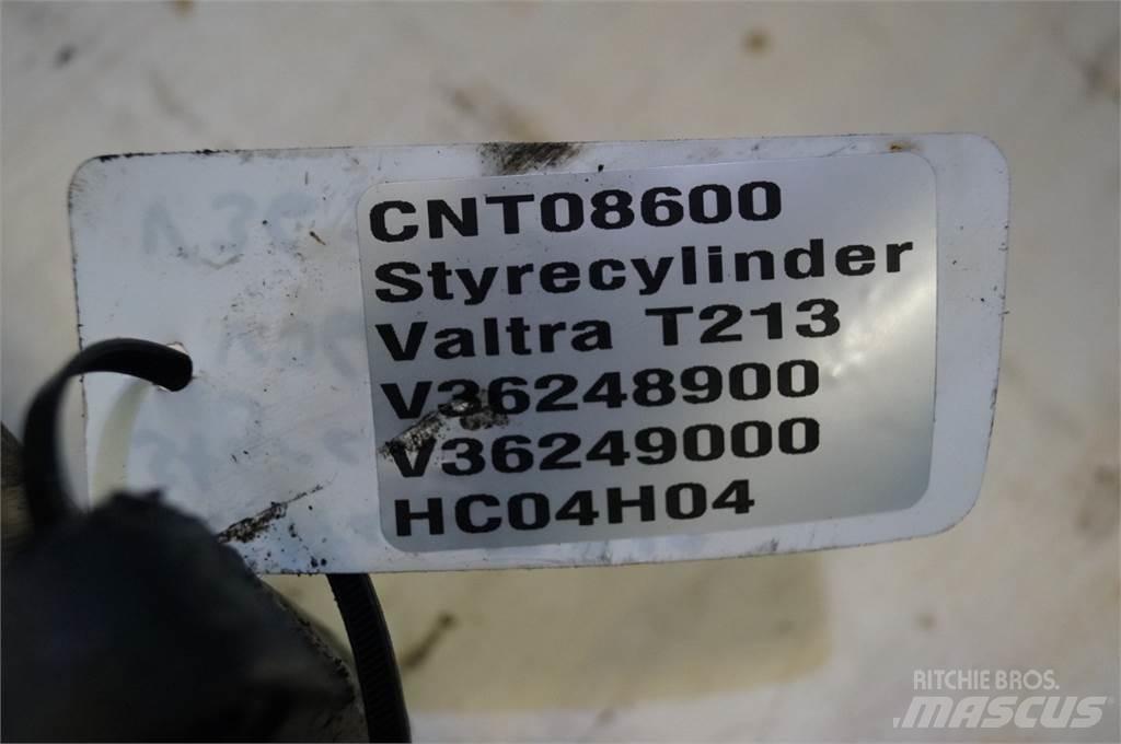 Valtra T213 Υδραυλικά