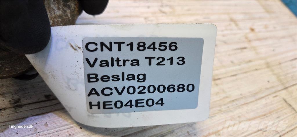 Valtra T213 Άλλα εξαρτήματα για τρακτέρ