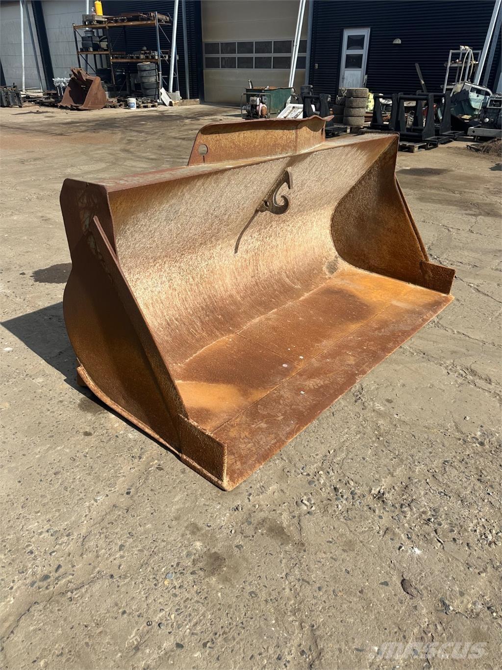 Volvo 2500mm Πτερύγια