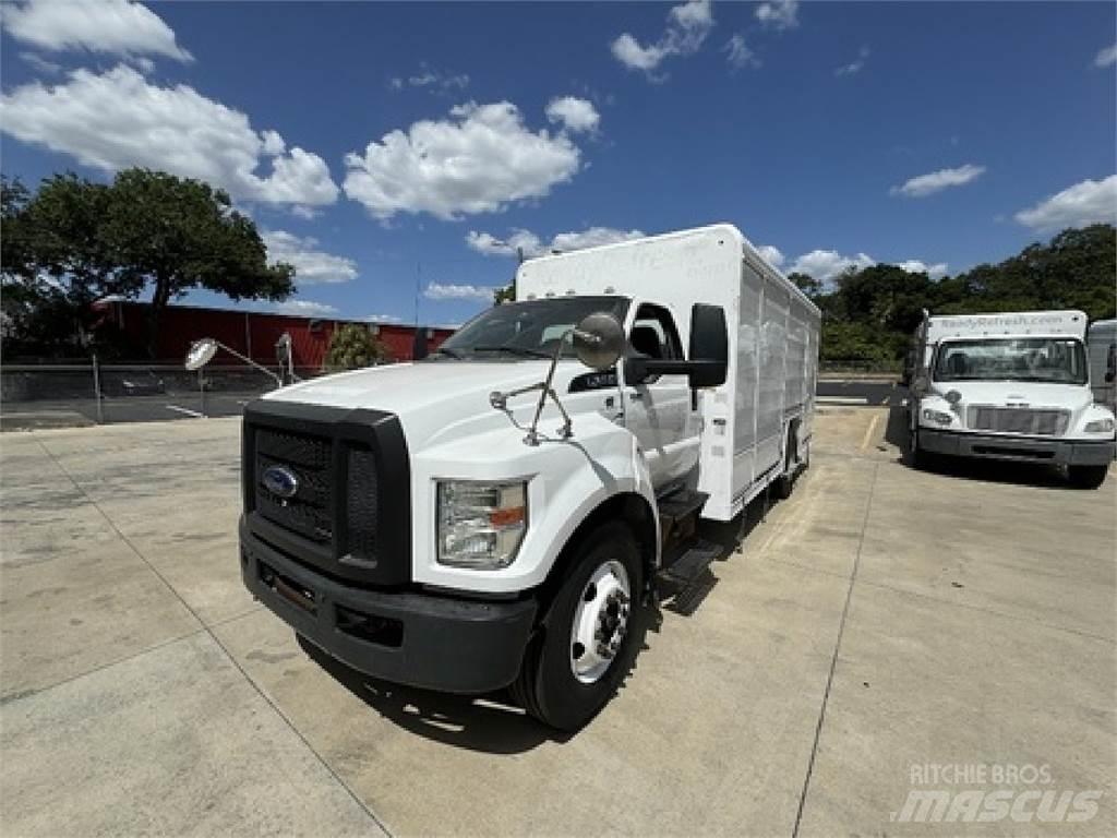 Ford F650 Φορτηγά μεταφοράς ποτών