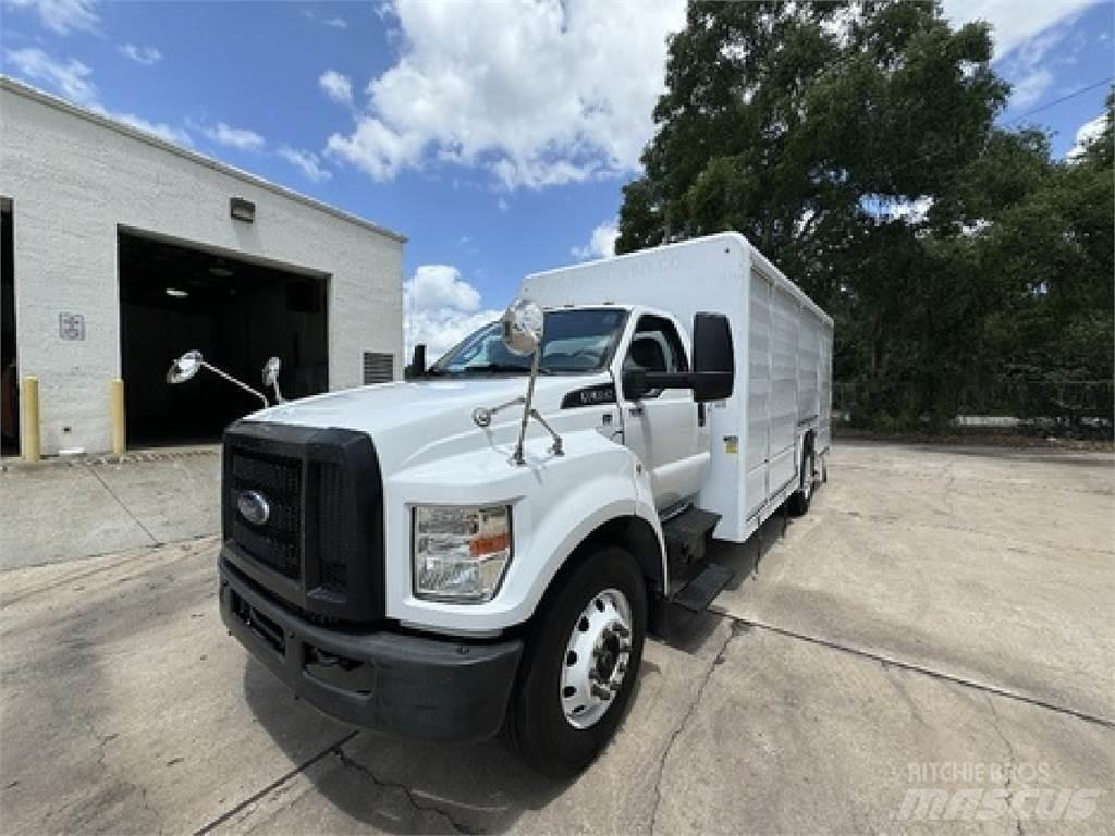 Ford F650 Φορτηγά μεταφοράς ποτών