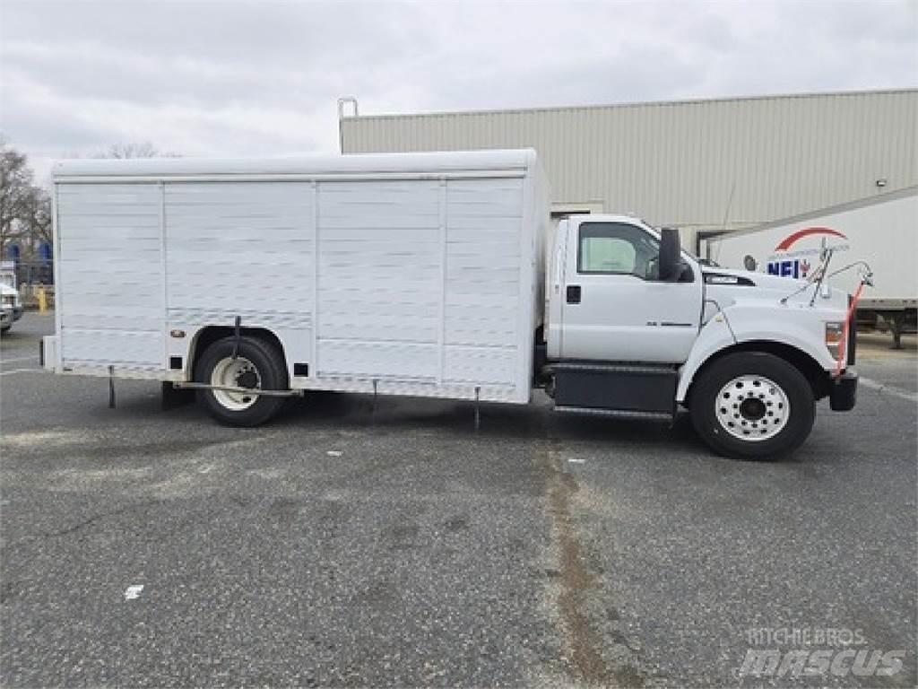 Ford F650 Φορτηγά μεταφοράς ποτών
