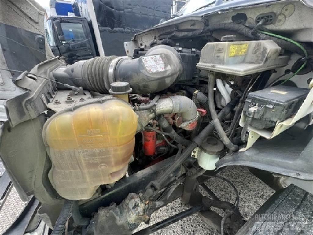 Ford F750 Φορτηγά μεταφοράς ποτών
