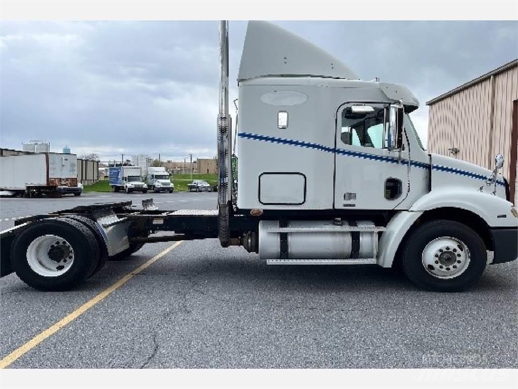 Freightliner C112 Τράκτορες