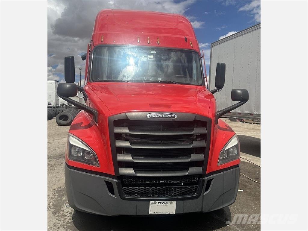 Freightliner CA126 Τράκτορες