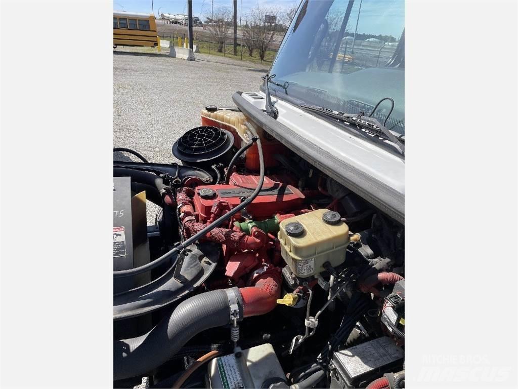 Freightliner M2 Φορτηγά Ψυγεία