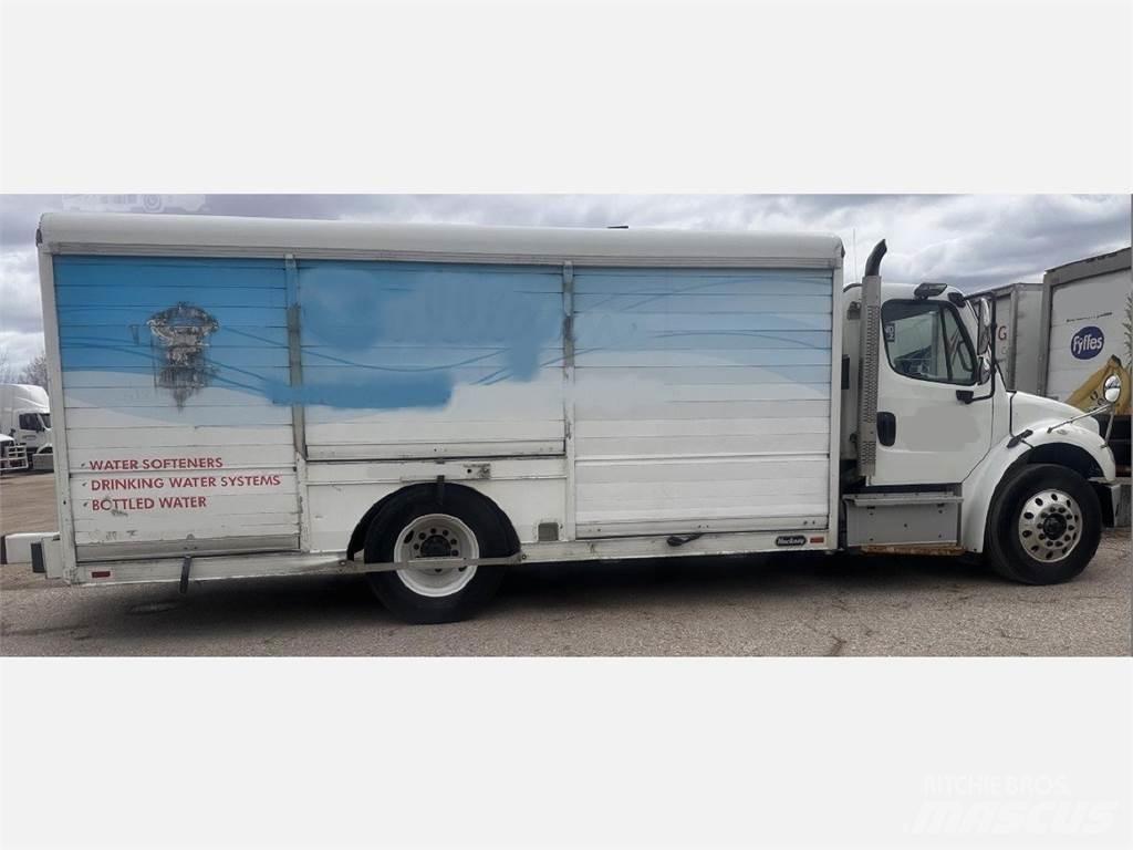 Freightliner M2 Φορτηγά μεταφοράς ποτών
