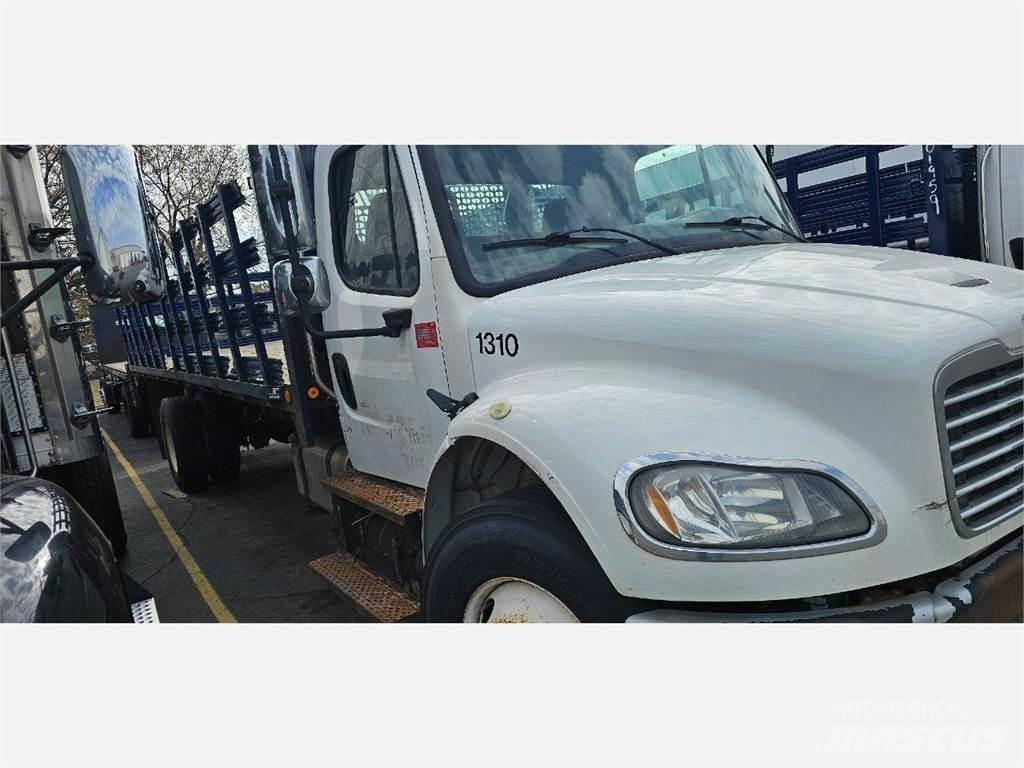 Freightliner M2 106 Φορτηγά Kαρότσα με ανοιγόμενα πλαϊνά