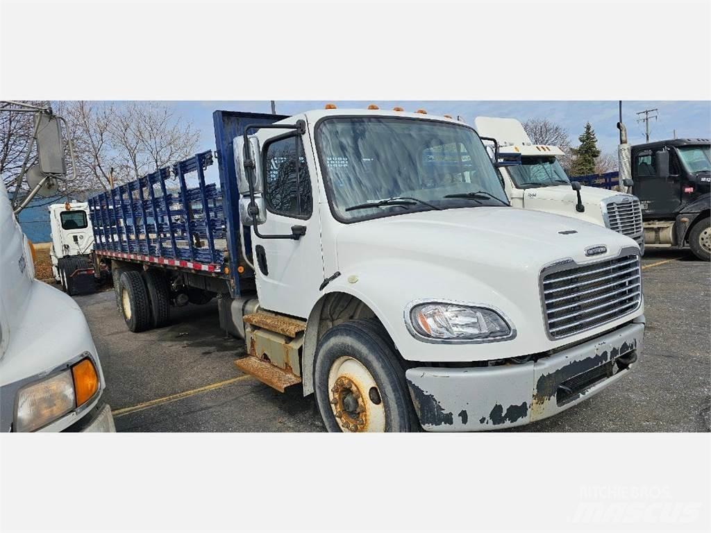 Freightliner M2 106 Φορτηγά Kαρότσα με ανοιγόμενα πλαϊνά