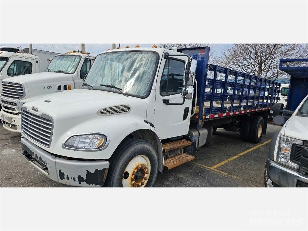 Freightliner M2 106 Φορτηγά Kαρότσα με ανοιγόμενα πλαϊνά