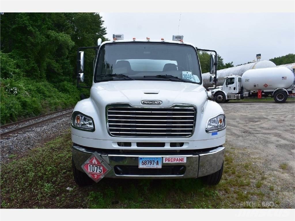 Freightliner M2-106 Άλλα Φορτηγά
