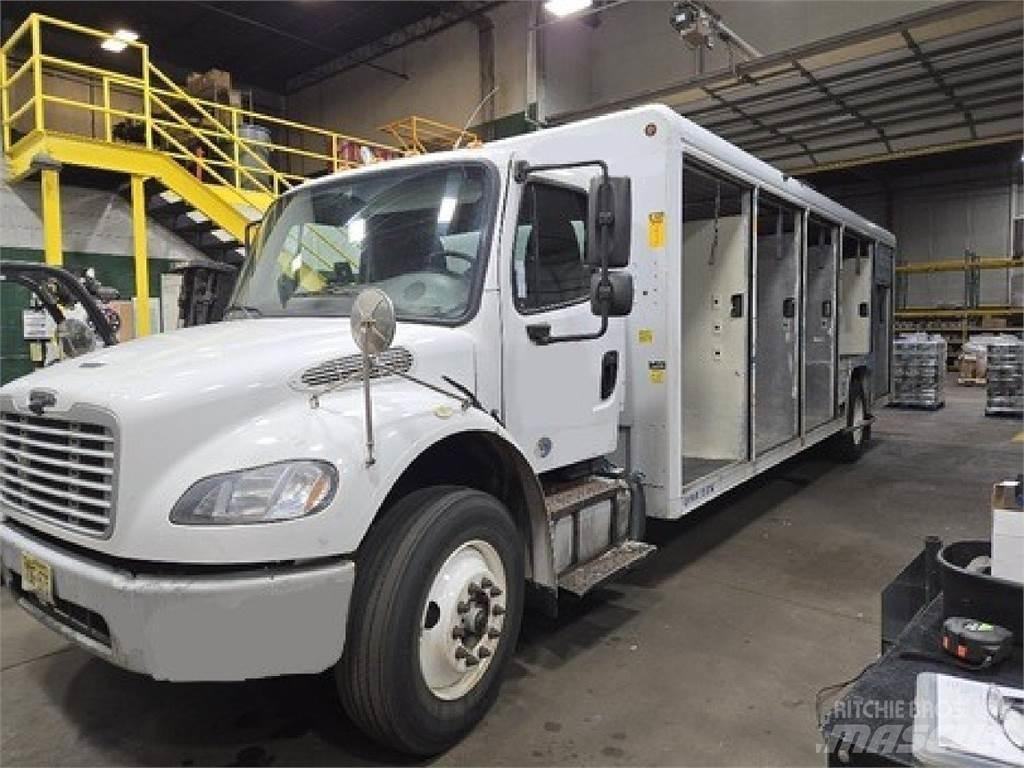 Freightliner M2106 Φορτηγά μεταφοράς ποτών