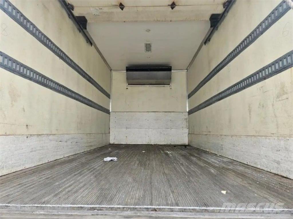 Hino 195 Φορτηγά Ψυγεία