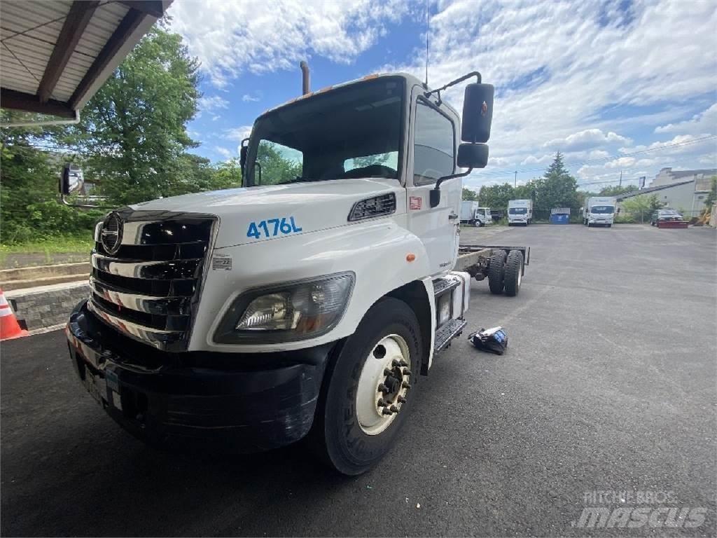 Hino 338 Φορτηγά Σασί