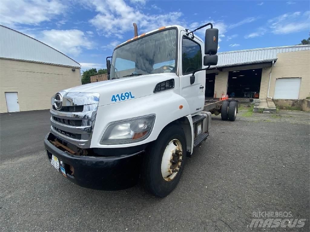 Hino 338 Φορτηγά Σασί