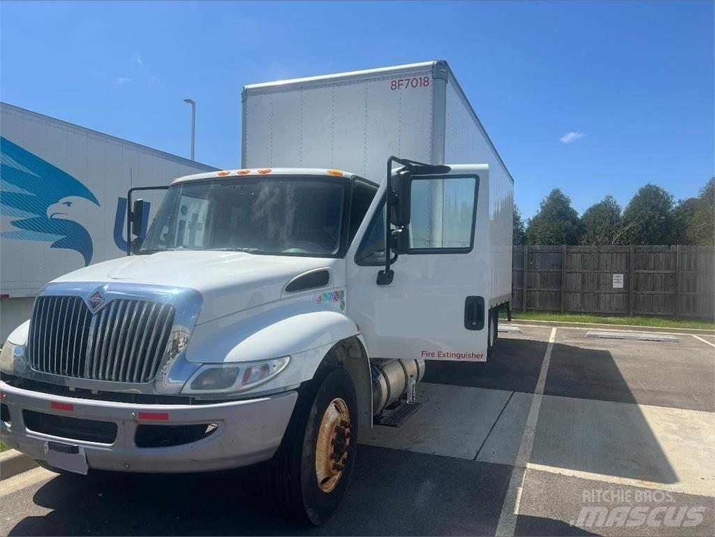 International 4300 Φορτηγά Κόφα