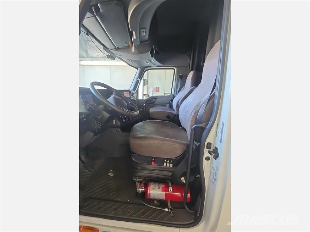 International LT Τράκτορες