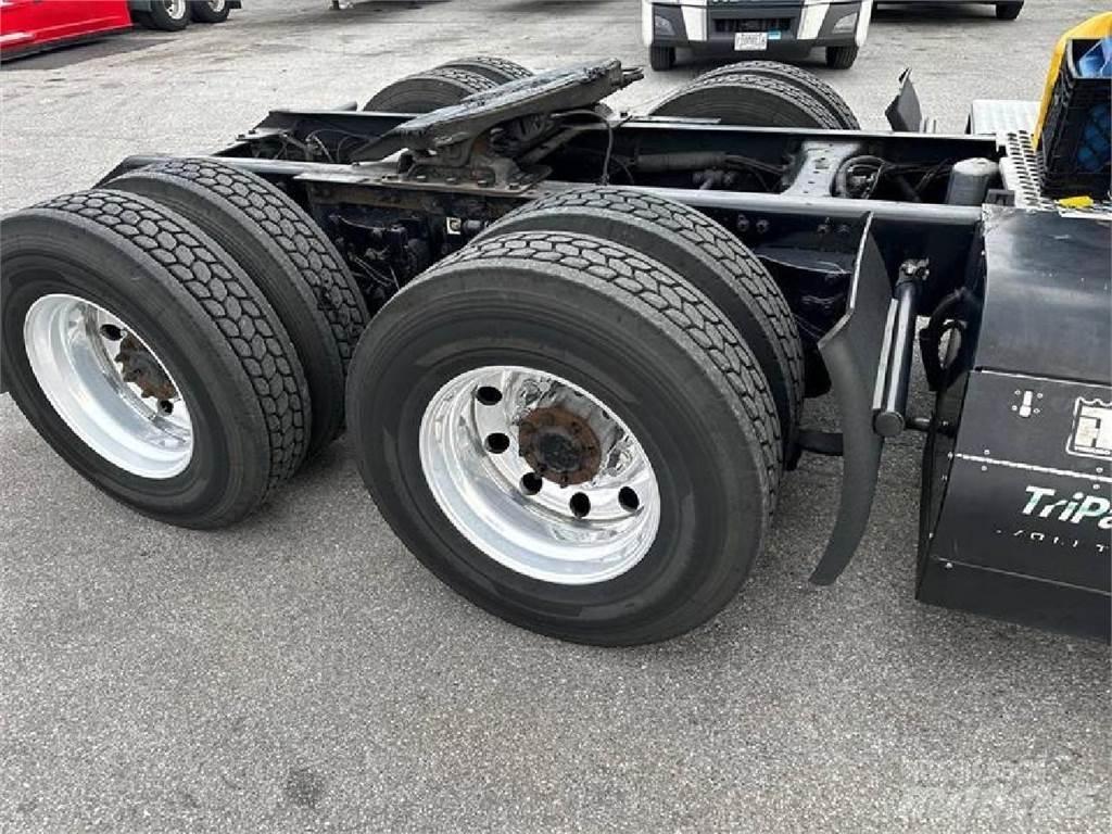 Kenworth T680 Τράκτορες