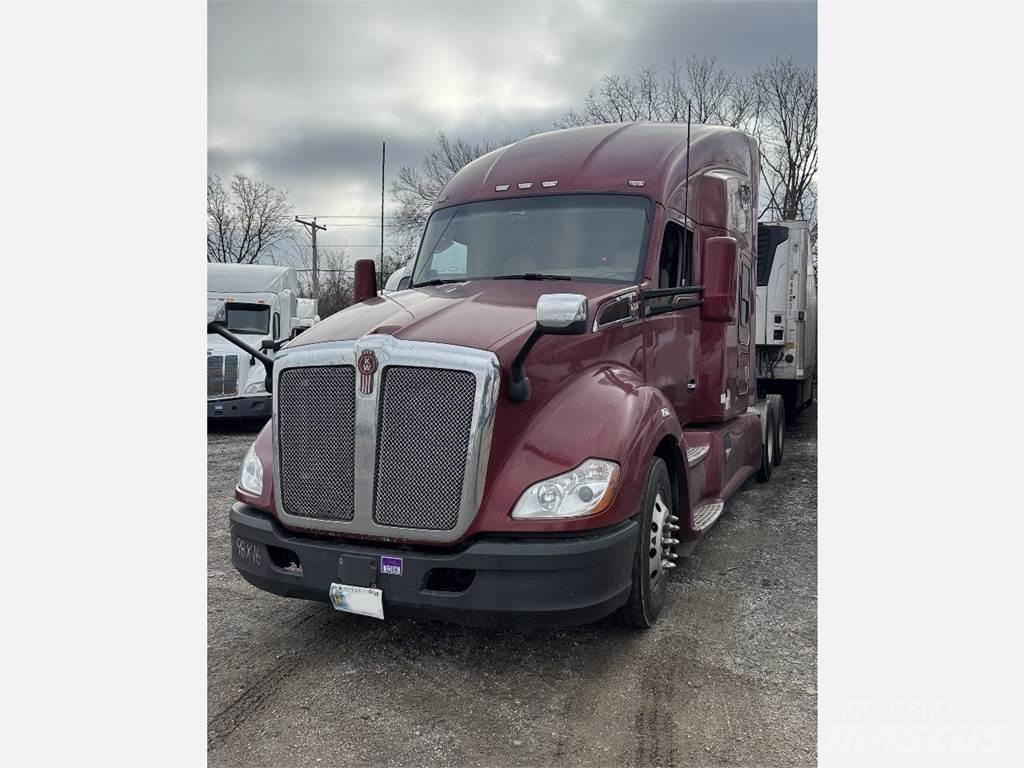 Kenworth T680 Τράκτορες