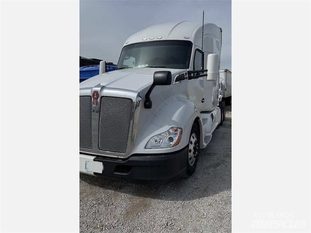 Kenworth T680 Τράκτορες