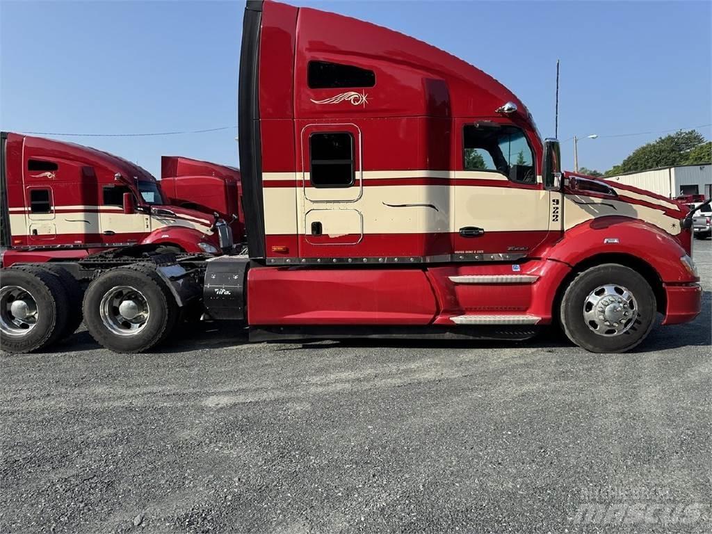 Kenworth T680 Τράκτορες