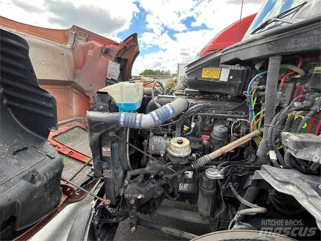 Kenworth T680 Τράκτορες