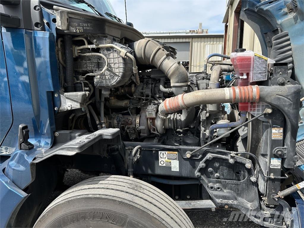 Kenworth T680 Τράκτορες