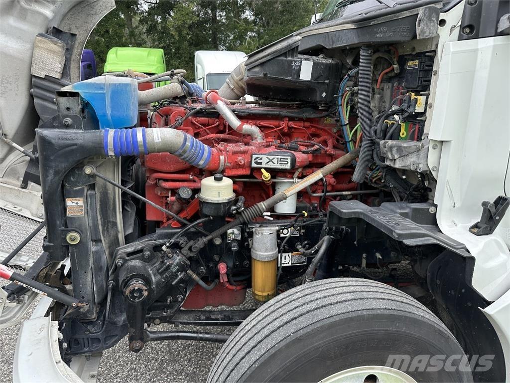 Kenworth T680 Τράκτορες