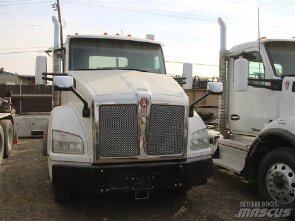 Kenworth T880 Τράκτορες