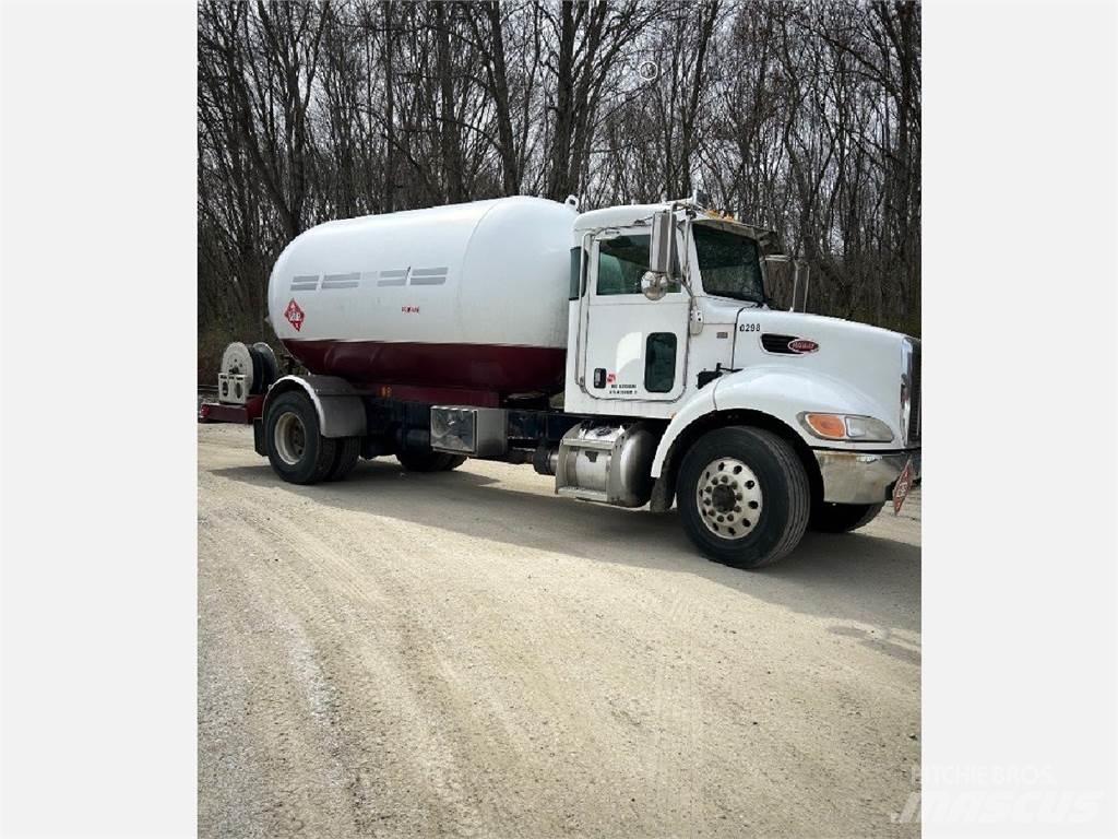 Peterbilt 335 Άλλα Φορτηγά