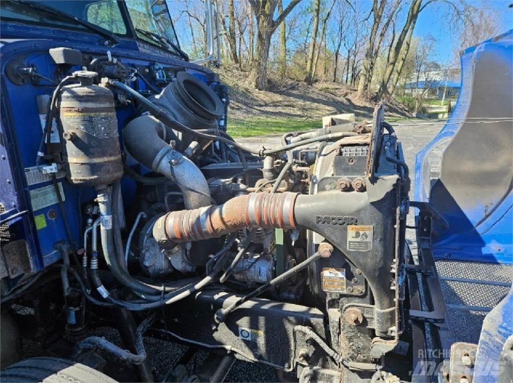 Peterbilt 337 Φορτηγά Kαρότσα με ανοιγόμενα πλαϊνά