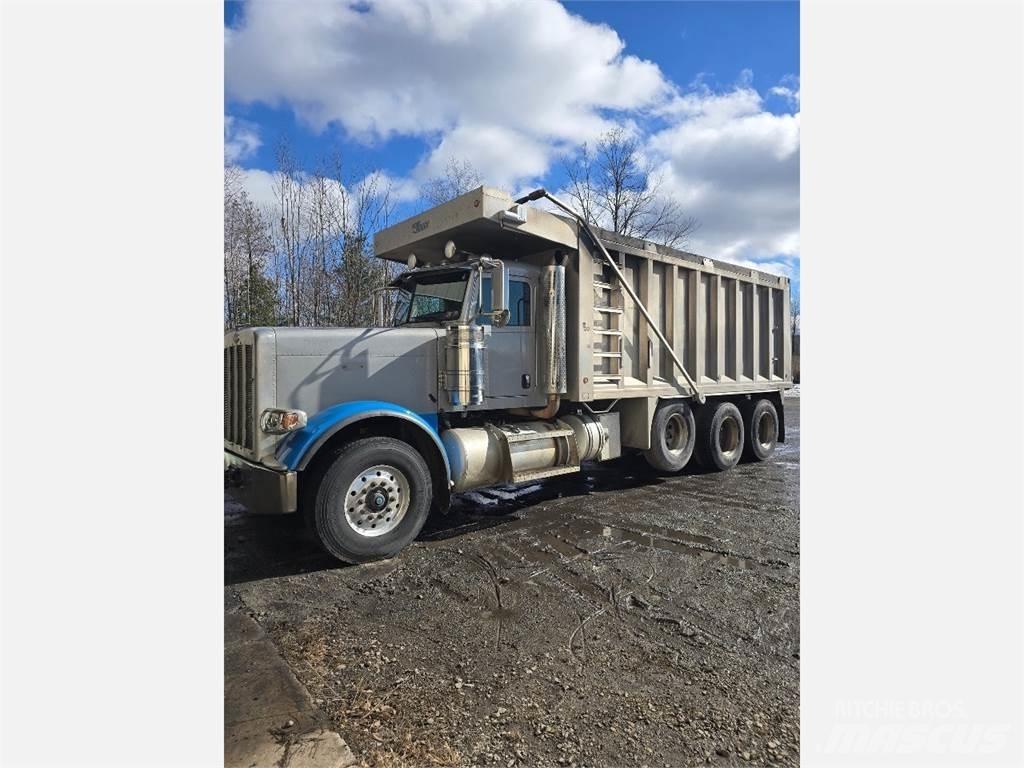 Peterbilt 388 Φορτηγά Ανατροπή