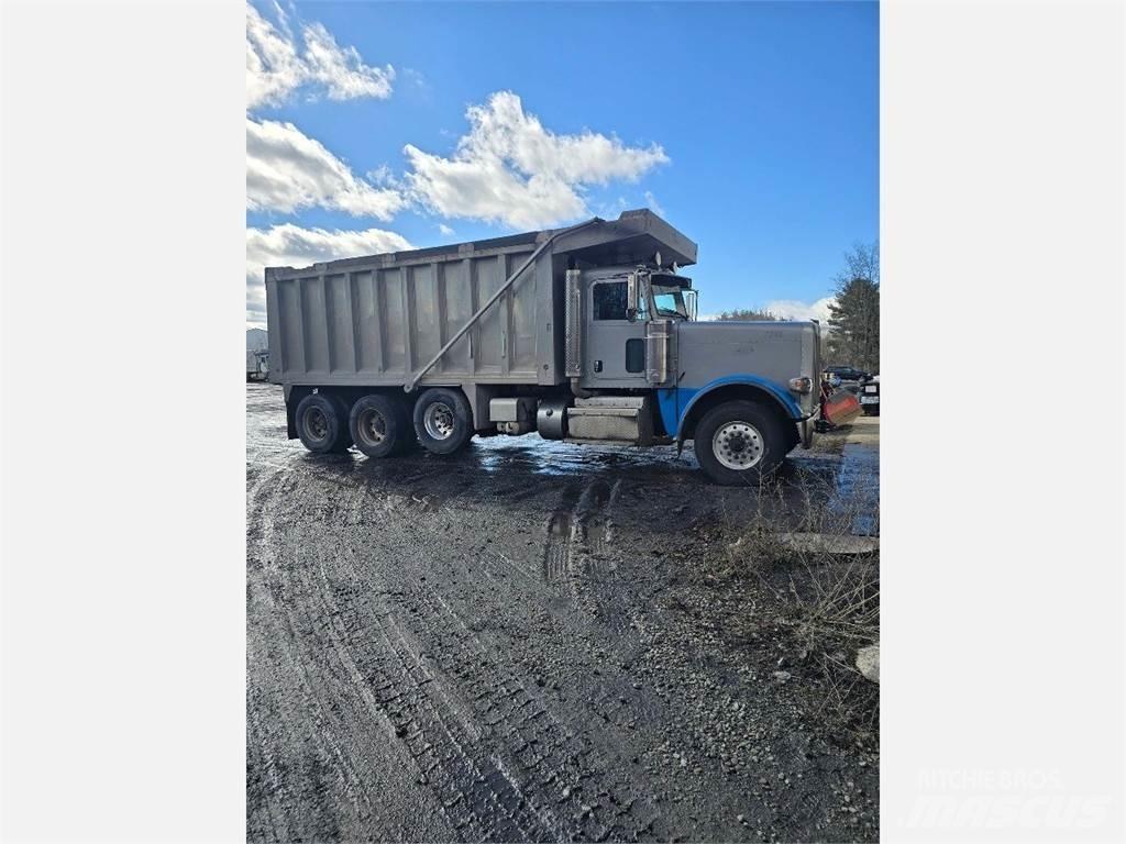 Peterbilt 388 Φορτηγά Ανατροπή
