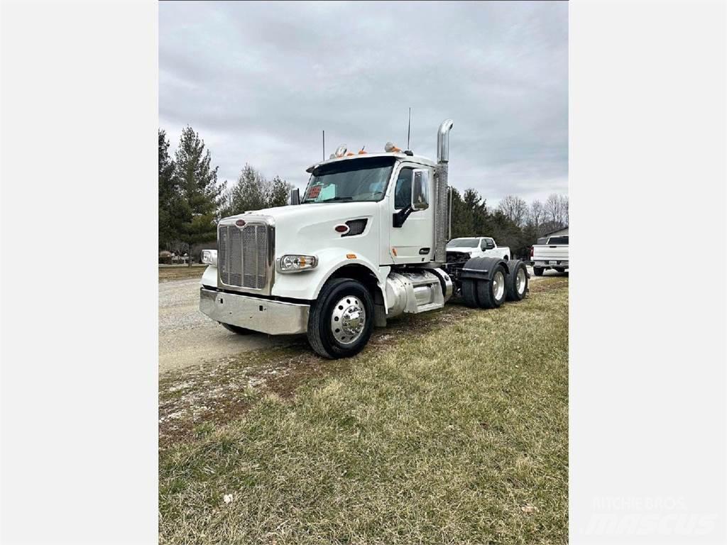 Peterbilt 567 Τράκτορες