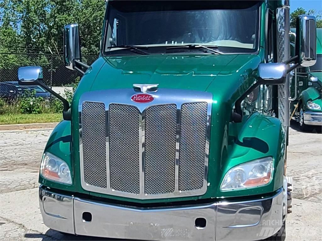 Peterbilt 579 Τράκτορες