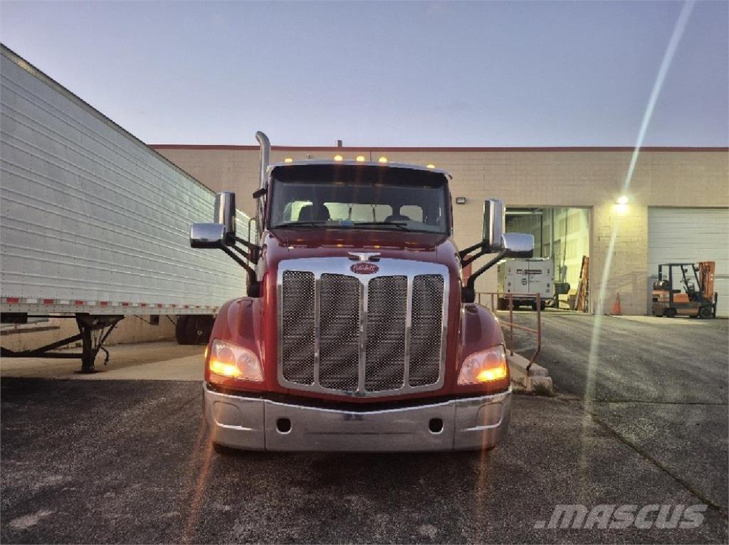 Peterbilt 579 Τράκτορες