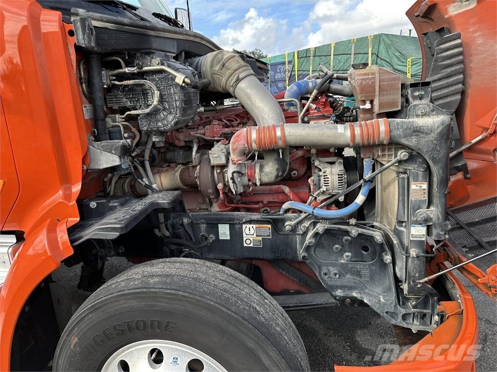 Peterbilt 579 Τράκτορες