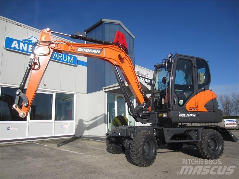 Develon DX57W-7 Εκσκαφάκι (διαβολάκι) < 7t