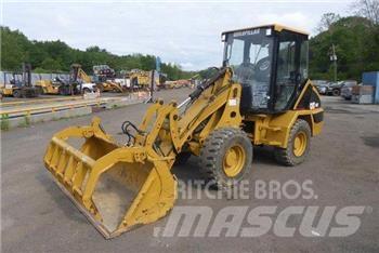 CAT 902 Φορτωτές με λάστιχα (Τροχοφόροι)