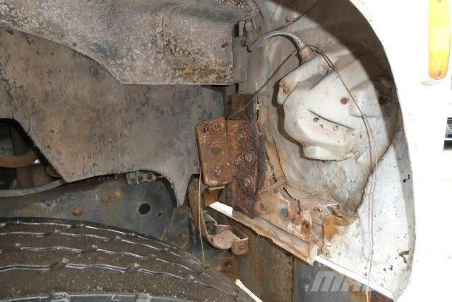 Ford 9000 Φορτηγά Ανατροπή