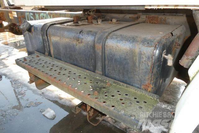 Hino 145 Φορτηγά Σασί