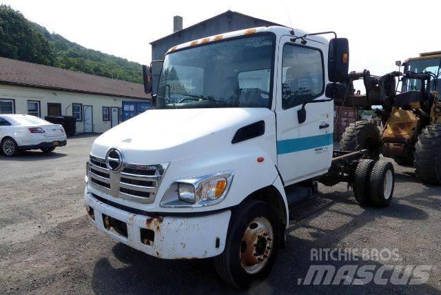 Hino NB165 Φορτηγά Σασί