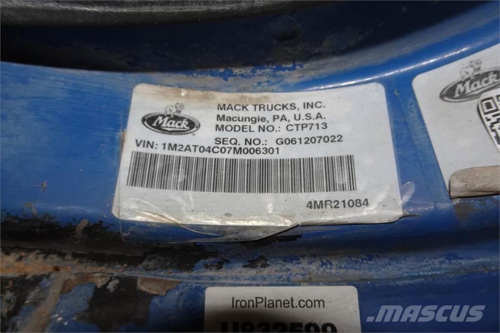 Mack CTP713 Φορτηγά-Μπετονιέρες